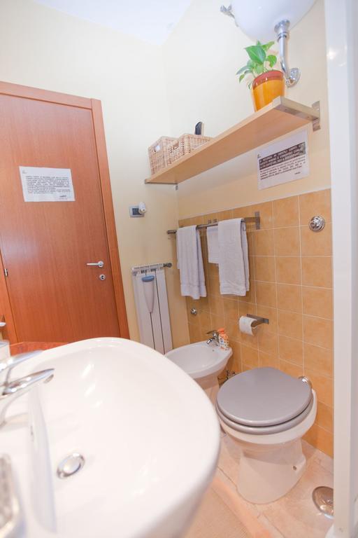 Rooms Rent Vesuvio B&B Napoli Eksteriør billede